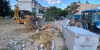 Kemer Belediyesi’nden temizlik çalışmaları