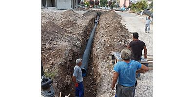 Kemer Belediyesi'nden yağmur suyu drenaj hattı çalışmaları