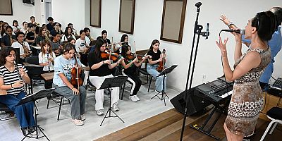 Kemer Belediyesi sokak hayvanları için konser düzenleyecek