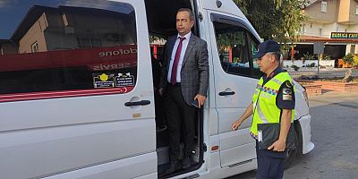 Kemer Belediyesi ve Jandarmadan okul servislerine ortak denetim