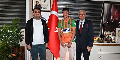 Kemer Belediyespor bir futbolcuyu daha transfer etti