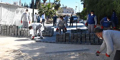 Kemer'de alt ve üst yapı çalışmaları devam ediyor