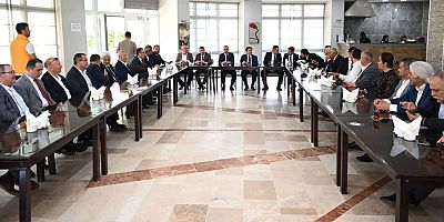 Kemer'de bayramlaşma programı düzenlendi