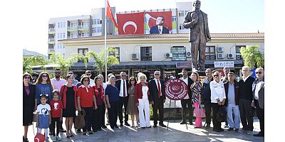 Kemer’de Cumhuriyet coşkusu törenle başladı