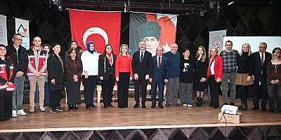 Kemer’de “Gönül Elçileri ile Koruyucu Aile Farkındalık Toplantısı” yapıldı 