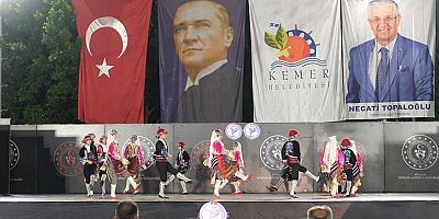 Kemer’de halk oyunları yarışması düzenlendi