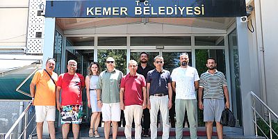 Kemer’de halk oyunları yarışması