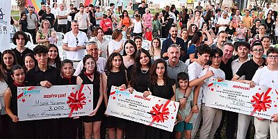 Kemer'de Liseler Arası Müzik Yarışması 