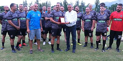 Kemer'de Masterler Futbol Turnuvası 