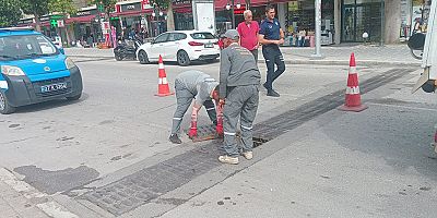 Kemer’de Mazgal ve Yağmur Giderleri Temizleniyor