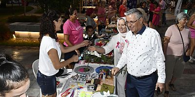 Kemer'de meme kanserine farkındalık etkinliği yapıldı