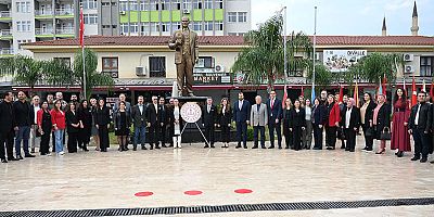 Kemer’de Öğretmenler Günü töreni