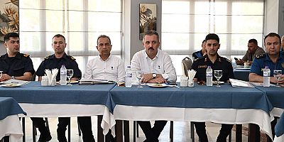 Kemer’de turizm sezonu güvenlik ve denetim toplantısı 