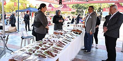 Kemer’de “Üreten ev hanımları kermesi”