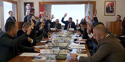 Kemer’de yeni yılın ilk meclis toplantısı 