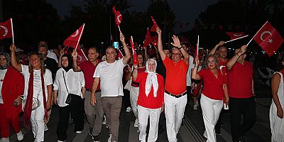 Kemer’de Zafer Bayramı coşkusu