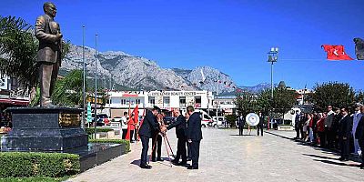 Kemer’de Zafer Bayramı töreni