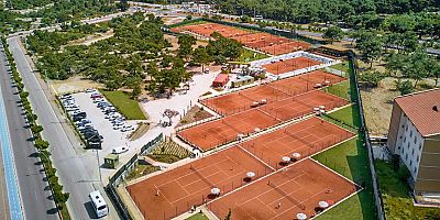 Kemer’deki okullar tenis buluşacak