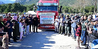 Kemer’den deprem bölgesine yardım tırları gitmeye devam ediyor