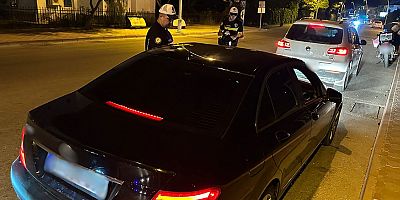 Kemer İlçesinde Şahin Timlerinin Katılımı ile Trafik Denetimi Yapıldı