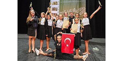 Kemer’in dansçılarından büyük başarı