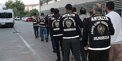 Kendisini Polis Olarak Tanıtıp Milyonluk Dolandırıcılık Yapanlara Eş Zamanlı Operasyon