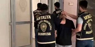 Kendisini Üst Düzey Emniyet Yetkilisi Olarak Tanıtıp Dolandırıcılık Yapan Şahıslar Yakalandı