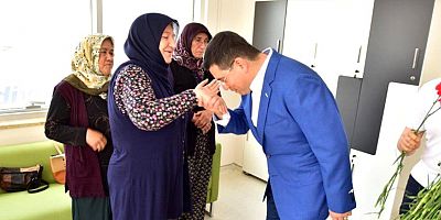 Kepez Belediye Başkanı Hakan Tütüncü’nün Anneler Günü Mesajı