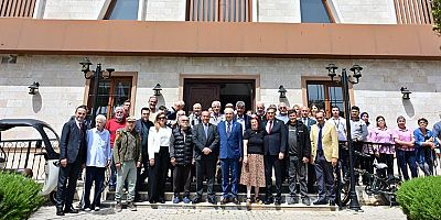 Kepez Belediyesi KKTC heyetini ağırladı