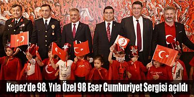 Kepez’de 98. Yıla Özel 98 Eser Cumhuriyet Sergisi açıldı