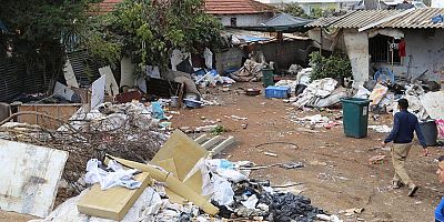 Kepez’de çöp ev operasyonu