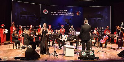 Kepez’de Down Sendromlular Günü senfonik türküler konseri