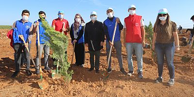 Kepez’de fidanlar toprakla buluştu