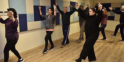 Kepez’de halk danslarına yoğun ilgi