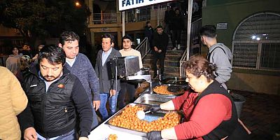 Kepez’de lokmalar döküldü