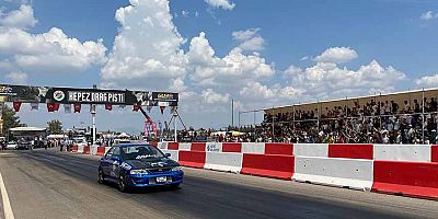 Kepez’de Oto Drag yarışları nefesleri kesti