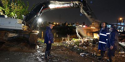 Kepez’de sağanak seferberliği: 101 ihbara anında müdahale