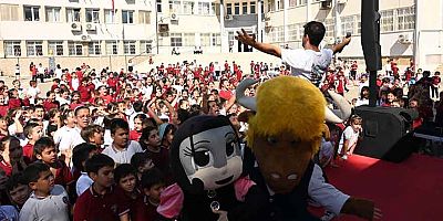 Kepez’de Sahne Mahallelerin, Neşe Çocukların