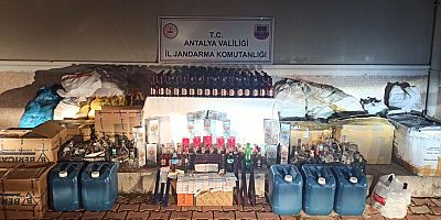 Kepez'de sahte içki operasyonu