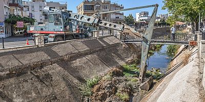 Kepez’de su kanalı temizliği başladı