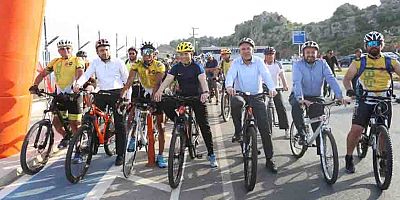 Kepez’den 19 kilometre kesintisiz bisiklet yolu ağı