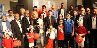 Kepez’den 99. Yıla 99 Eser Cumhuriyet Sergisi