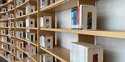 Kepez’den Ceza İnfaz Kurumu kütüphanesine anlamlı bağış