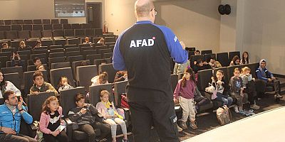 Kepez’den Düzce depreminin yıl dönümünde çocuklara afet eğitimi