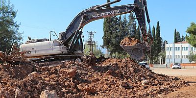 Kepez’den Edip Akbayram Gençlik Parkı’na ulaşımı kolaylaştıracak yeni yol atağı