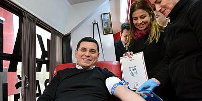 Kepez’den ‘Kan ver can olsun’ kampanyasına destek