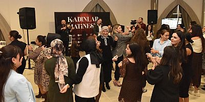 Kepez’den Öğretmenler Günü’ne özel kutlama