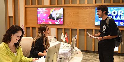 Kepez’den üniversite öğrencilerine burs desteği