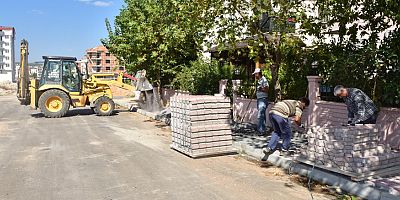 Kepez’den yayalara konforlu ve güvenli ulaşım