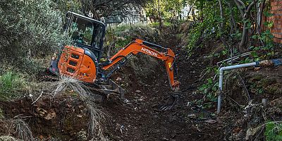 Kepez Göçerler Sabuncu Deresi’ni kışa hazırlıyor